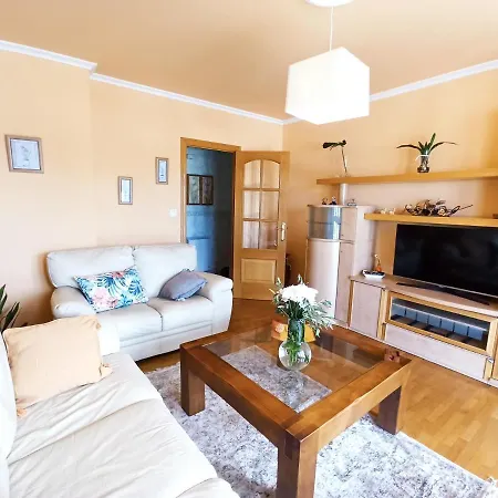 Sobre La Bahia Apartment
