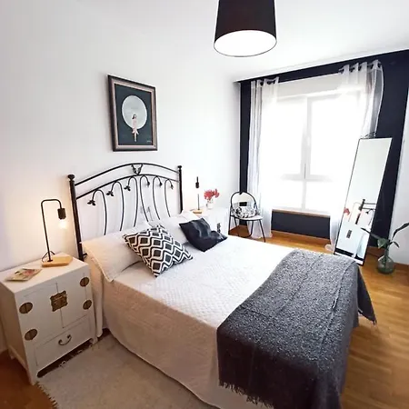 Sobre La Bahia Apartment *