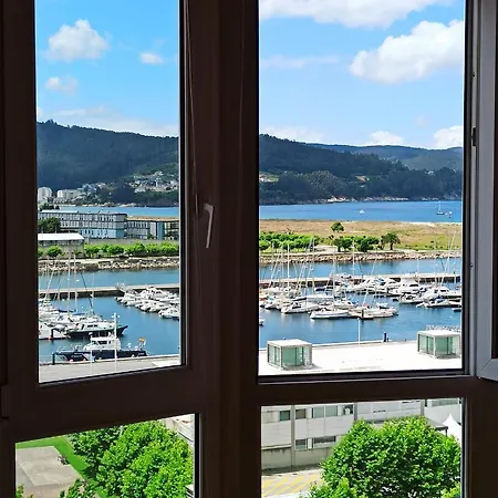 Sobre La Bahia Apartment Viveiro