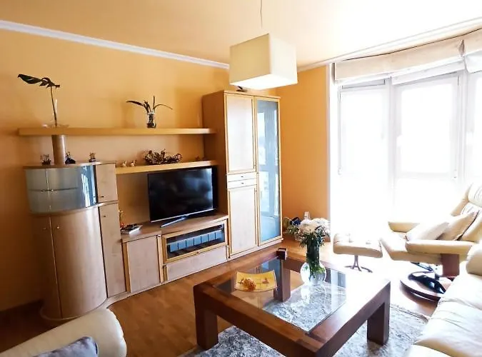 Sobre La Bahia Apartment Viveiro